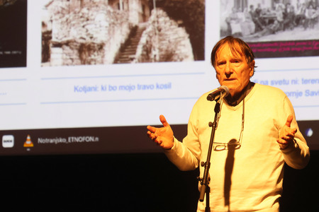 LJOBA JENČE V KD CERKNICA 09 FOTO LJUBO VUKELIČ